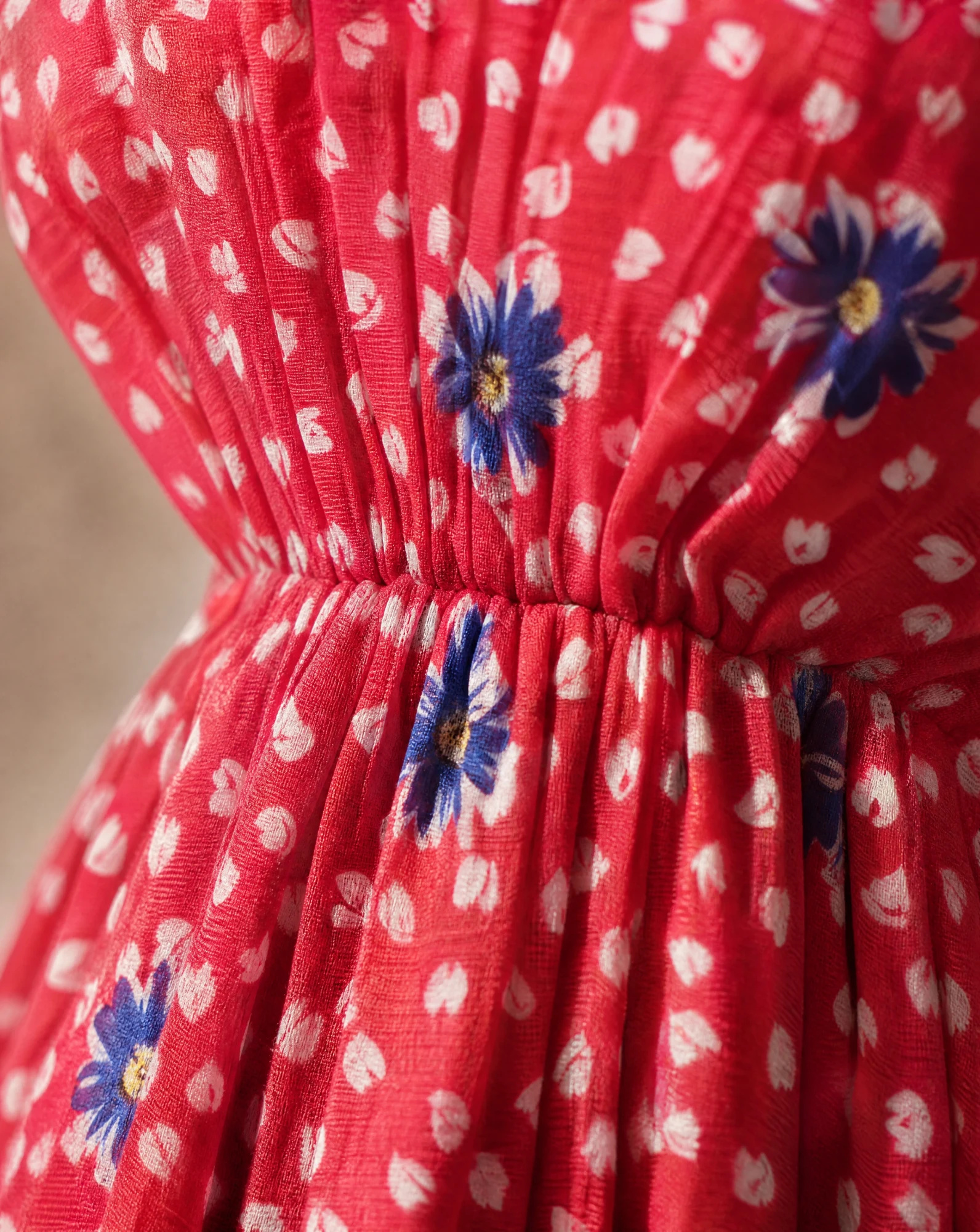 Raspberry Pink Ditsy-Floral Ruffle-Sleeve Mini Dress — Raspberry Pink Coral-Red base with Ivo — beach wear — VAUDRE numbered luxury — view 4