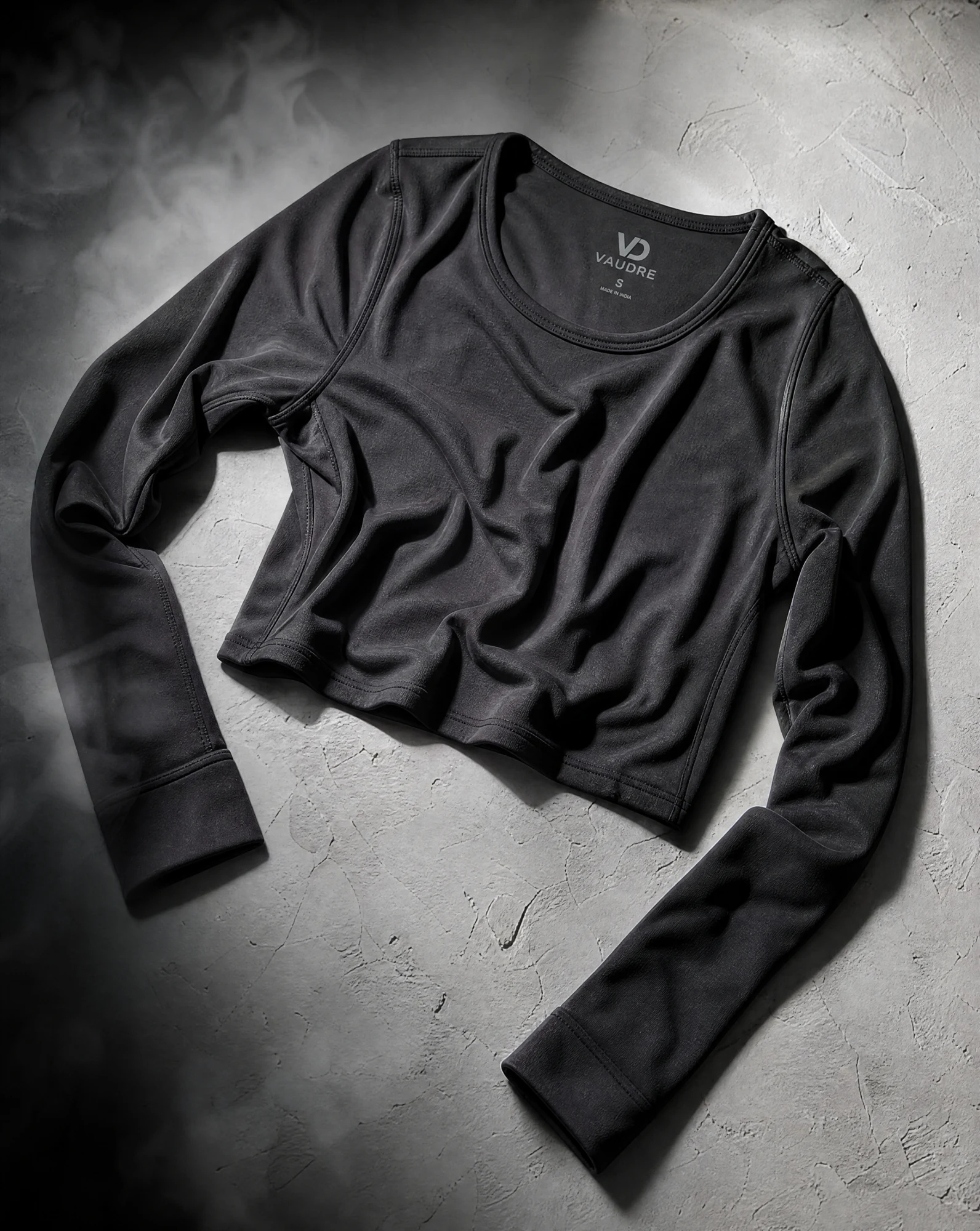 The Charcoal Essential Long-Sleeve Crop Top — Heather Charcoal Grey — crop tops — VAUDRE numbered luxury — view 4